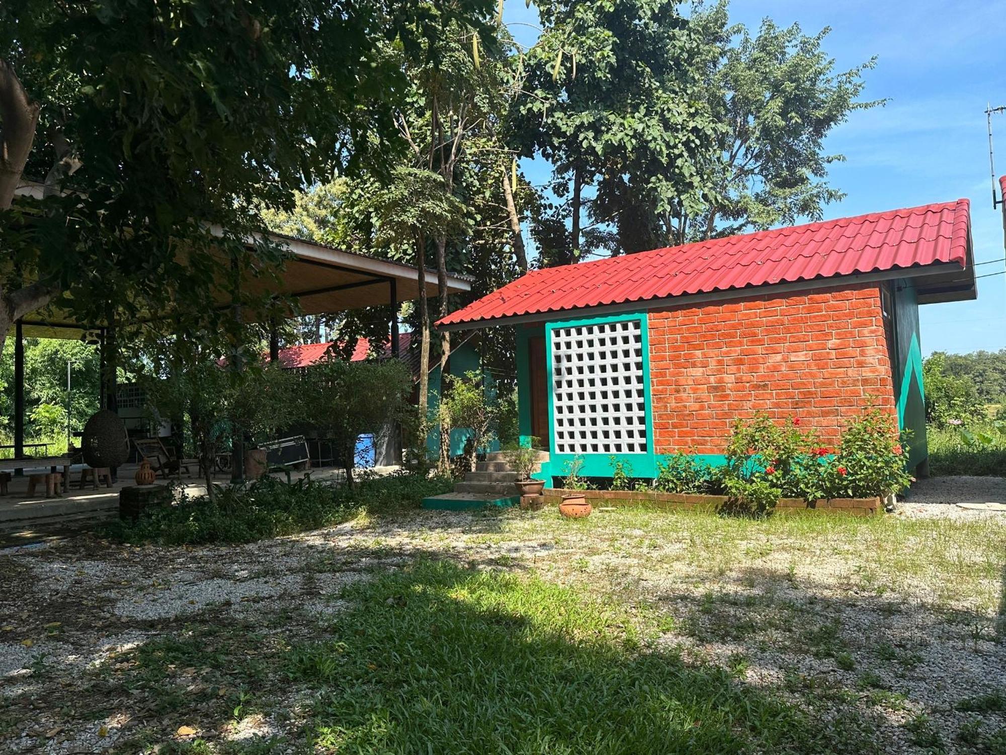 Sukhothaineedee Farmcafe Exterior foto